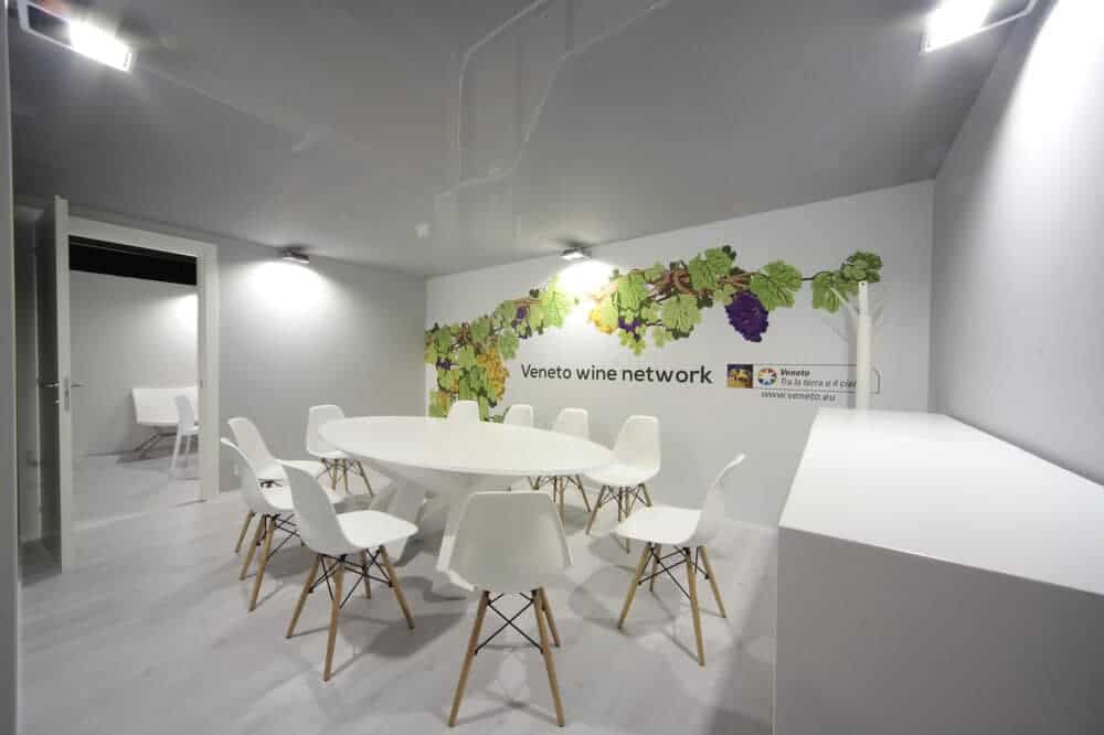 STAND VENETO - VINITALY 2016 01